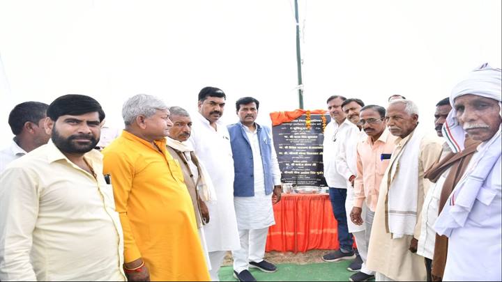 पात्र व्यक्ति योजना के लाभ से वंचित न रहे : राज्य मंत्री (स्वतंत्र प्रभार) श्री कुशवाह